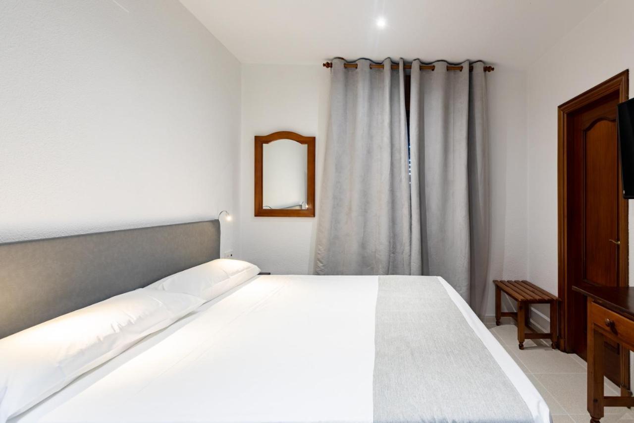 Hostal La Costa エル・エヒド エクステリア 写真